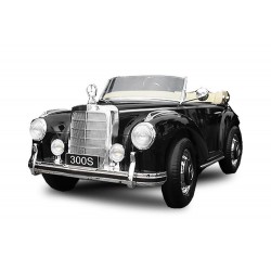 Mercedes-Benz 300S